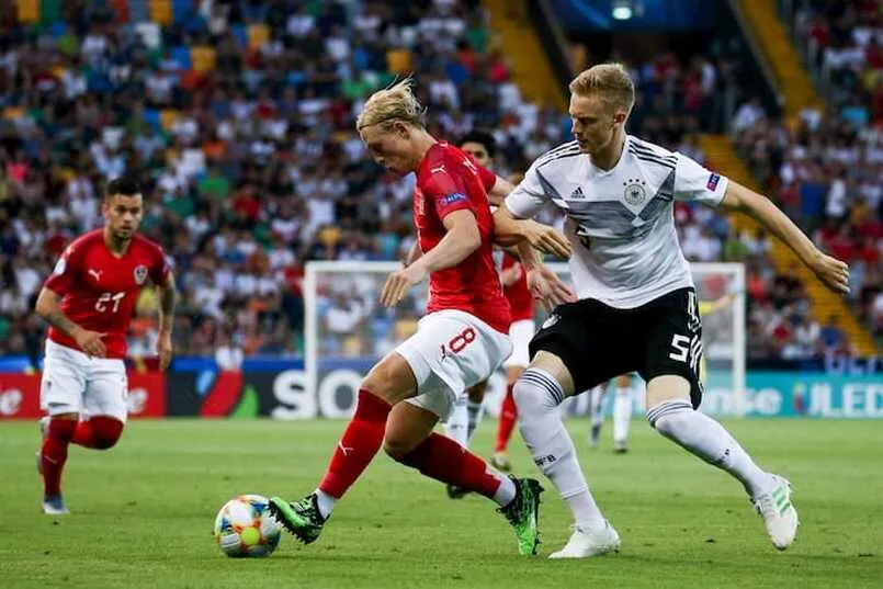 Đội bóng có sự chênh lệch thực lực giúp bạn dễ dàng phán đoán